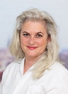 Prim. Univ. Prof. Dr. Petra Apfalter
